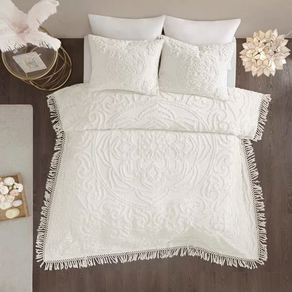 King 100-Percent Cotton Chenille Bedspread with Fringe Hem in Off-White