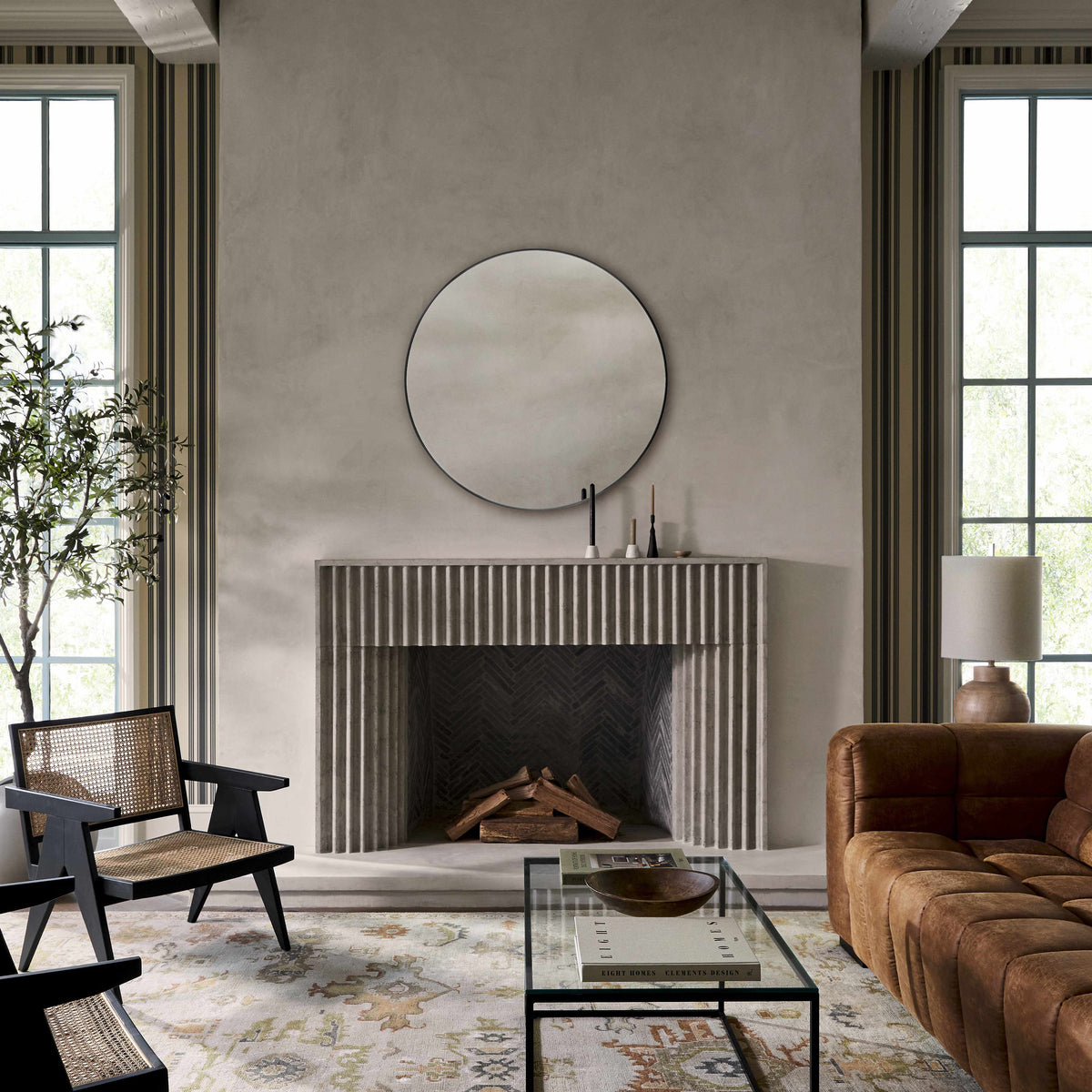 Round Mirror with Black Aluminum Frame